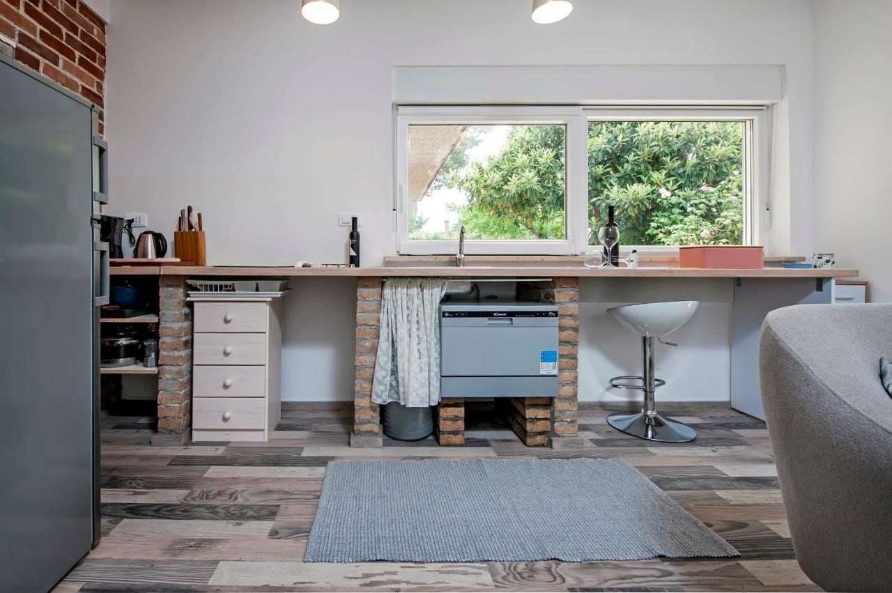 Paola Cozy Apartment Rovinj Exterior photo