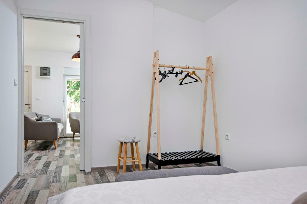 Paola Cozy Apartment Rovinj Exterior photo
